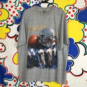Vintage patriots shirt